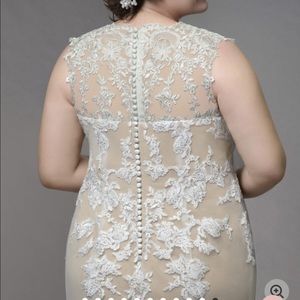 White & Champagne Romantic Lace Wedding Gown - NWT